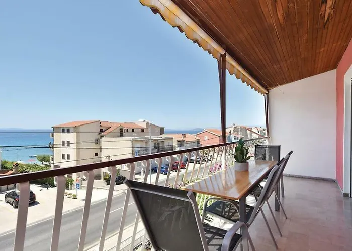 Marta * Подстрана