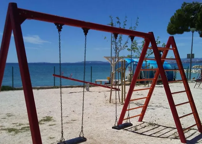 Marta * Подстрана