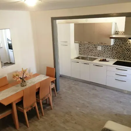 Marta Apartment
